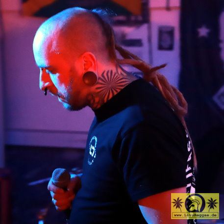 Subversiv (D) Alter Bahnhof, Hof - 1. Februar 2023 (2).JPG